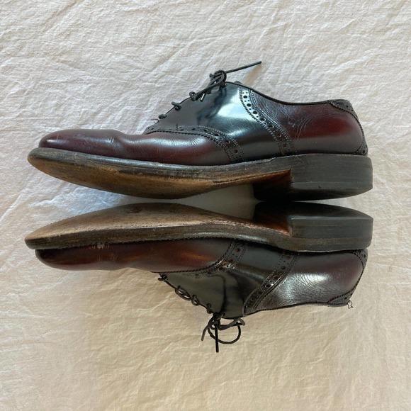 ALLEN EDMONDS 8D BURGUNDY  \